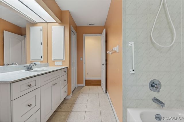 1373 N Hambletonian Drive, Hernando, FL 34442