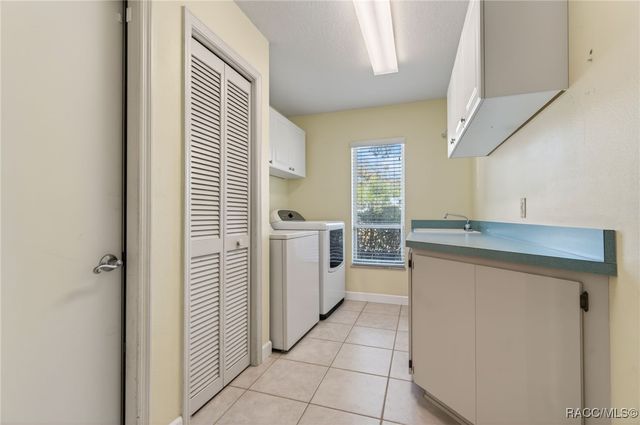 1373 N Hambletonian Drive, Hernando, FL 34442