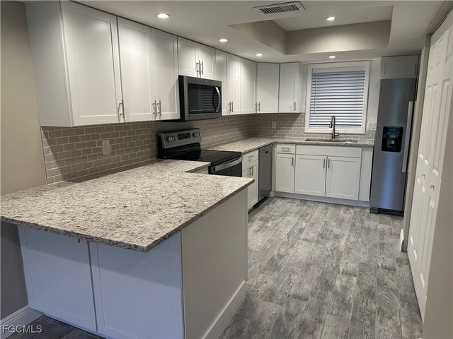 14053 Northumberland DR 104, Fort Myers, FL 33908