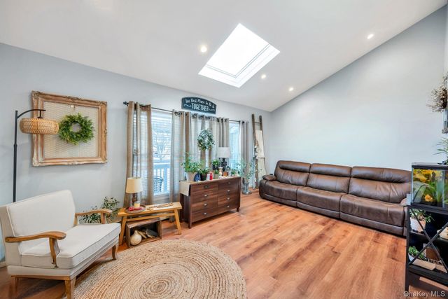 110 Dare Road, Selden, NY 11784