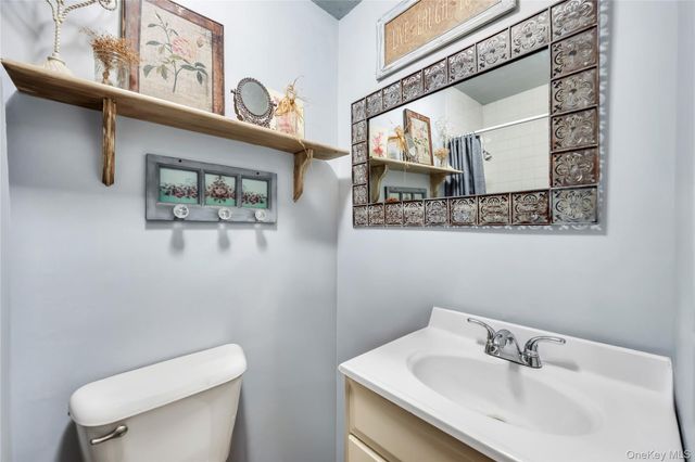 110 Dare Road, Selden, NY 11784