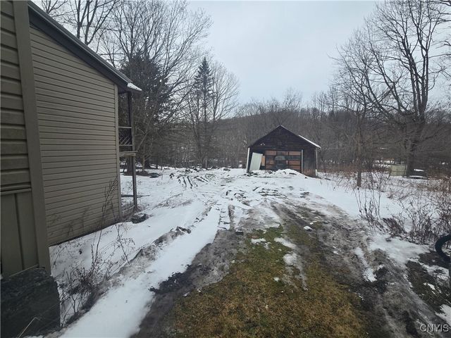 5267 Eaton Brook Road, Eaton, NY 13334
