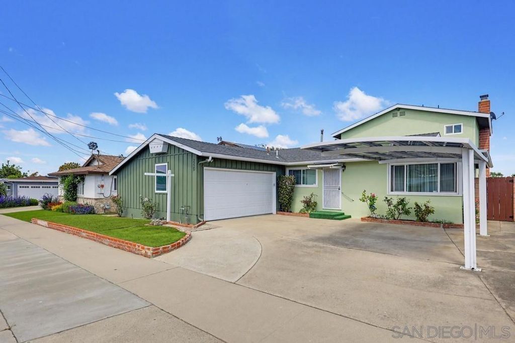 Image 1 of property listing at 2225 Cardinal Drive, San Diego, CA 92123