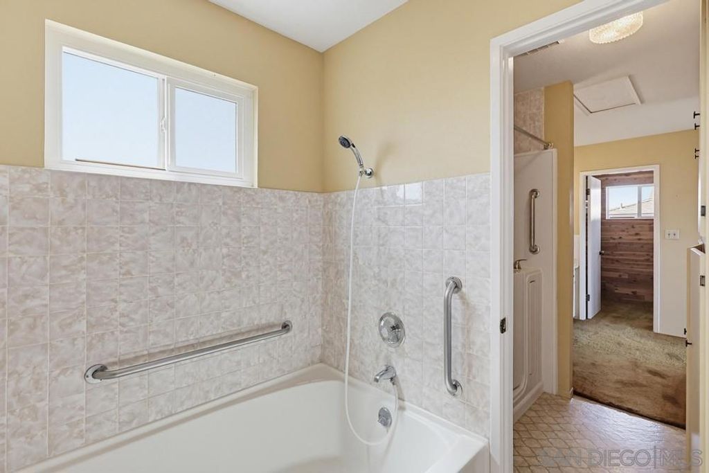 Image 26 of property listing at 2225 Cardinal Drive, San Diego, CA 92123