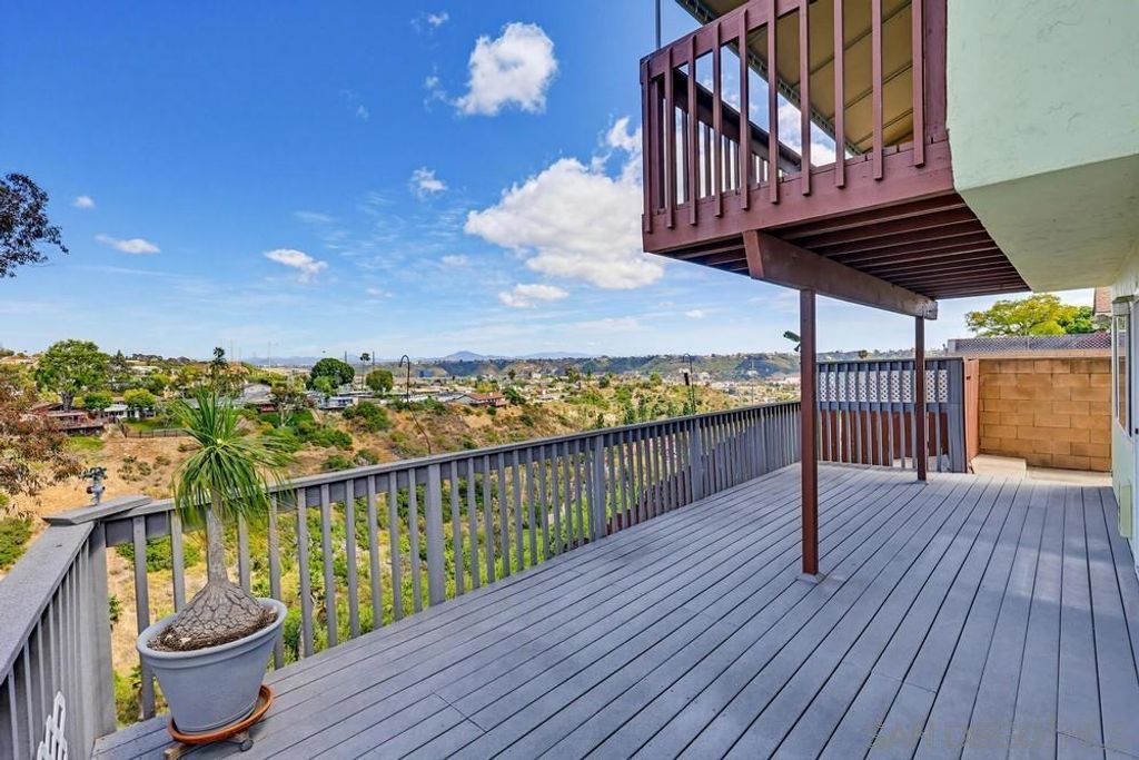 Image 29 of property listing at 2225 Cardinal Drive, San Diego, CA 92123