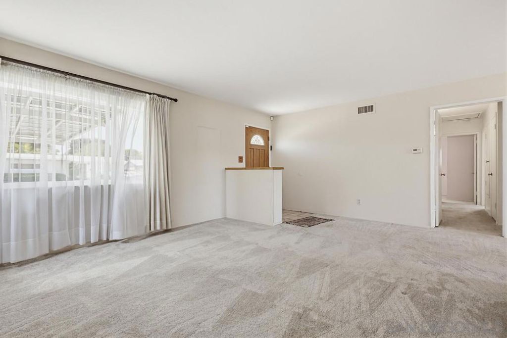 Image 4 of property listing at 2225 Cardinal Drive, San Diego, CA 92123