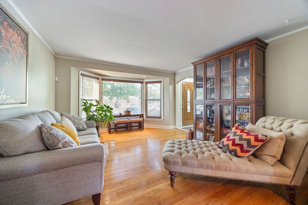 8011 S Washtenaw Avenue, Chicago, IL 60652 — photo 3