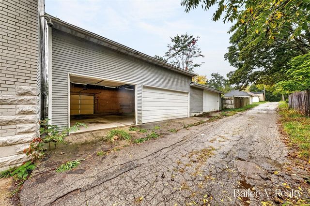1049 Second Street, Grand Rapids, MI 49504