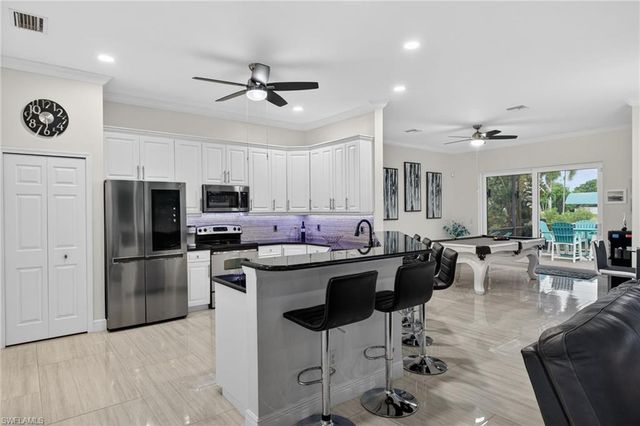133 29th TER, Cape Coral, FL 33904
