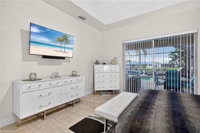 133 29th TER, Cape Coral, FL 33904