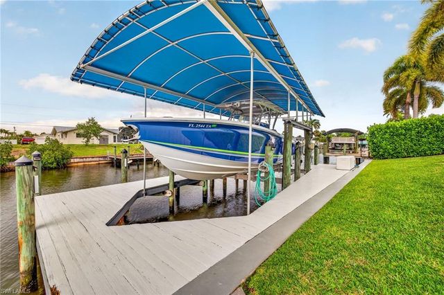 133 29th TER, Cape Coral, FL 33904