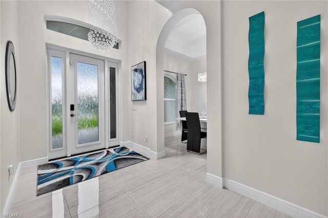 133 29th TER, Cape Coral, FL 33904