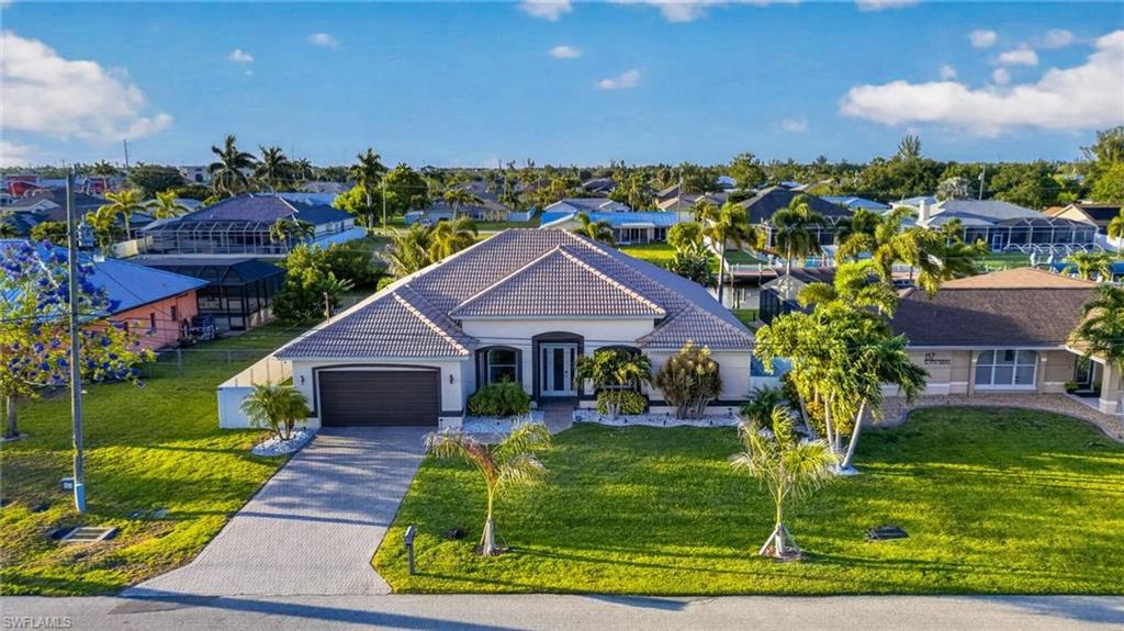 133 29th TER, CAPE CORAL, FL 33904 — photo 2