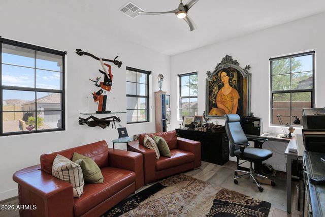 16514 S 7TH Place, Phoenix, AZ 85048