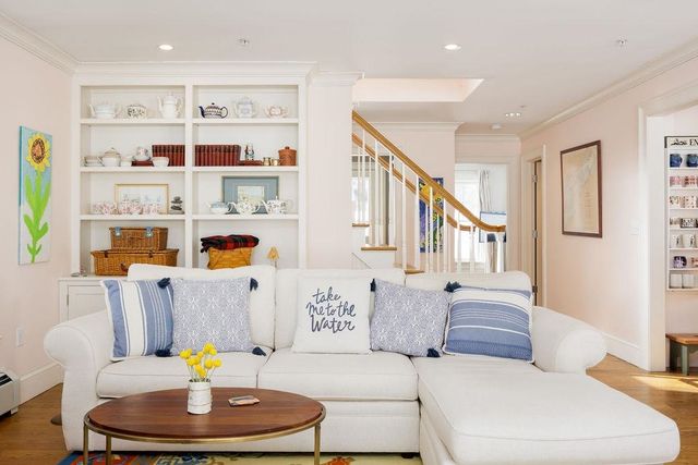 49 Chosen Vale Lane, Enfield, NH 03748