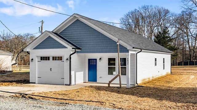 2634 Bethabara Road, Winston-salem, NC 27106