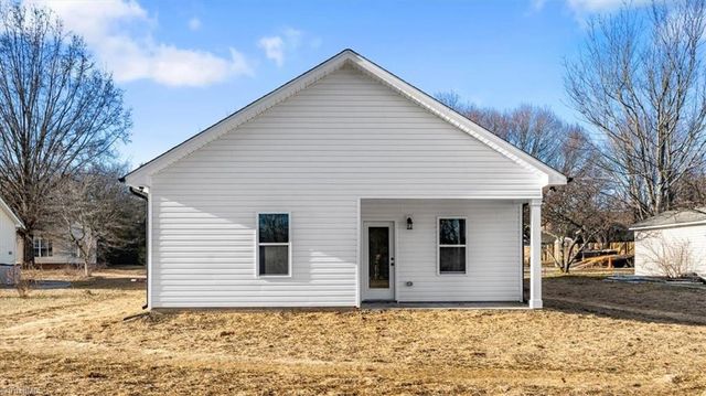 2634 Bethabara Road, Winston-salem, NC 27106