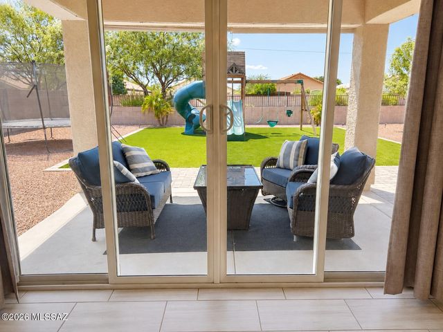 12195 N Caravelle Place, Marana, AZ 85653