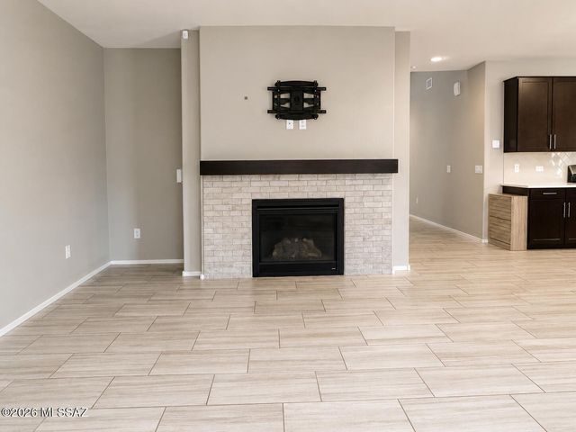 12195 N Caravelle Place, Marana, AZ 85653