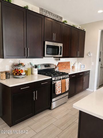 12195 N Caravelle Place, Marana, AZ 85653