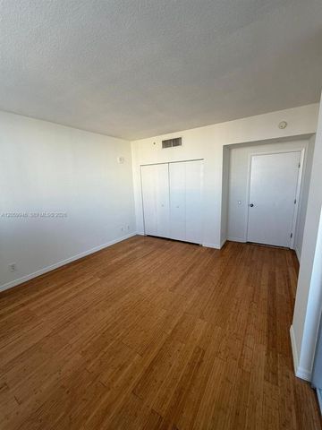 7929 West Dr 802, North Bay Village, FL 33141