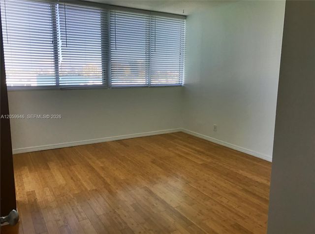 7929 West Dr 802, North Bay Village, FL 33141