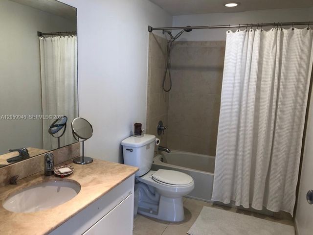 7929 West Dr 802, North Bay Village, FL 33141
