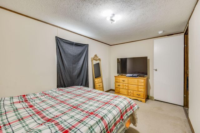 140 Country Lane, Surgoinsville, TN 37873