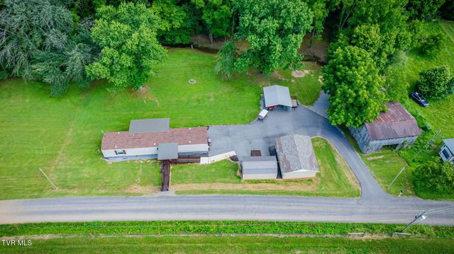 140 Country Lane, Surgoinsville, TN 37873