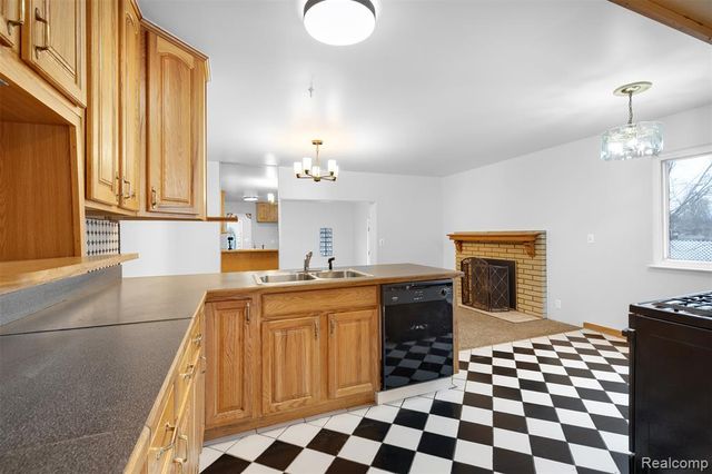 15680 Gulley Street, Taylor, MI 48180