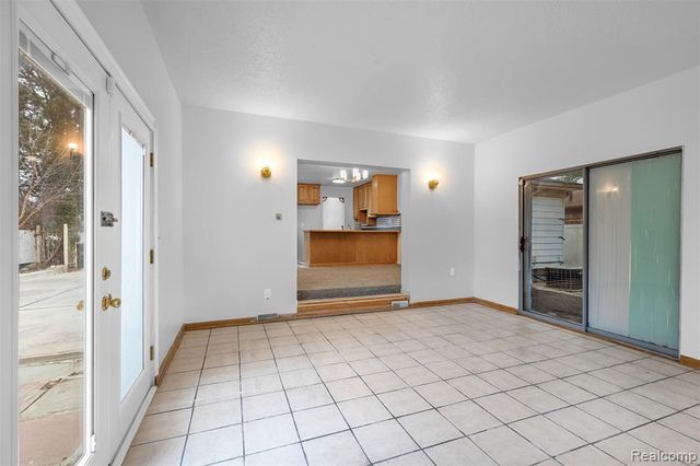 15680 Gulley Street, Taylor, MI 48180