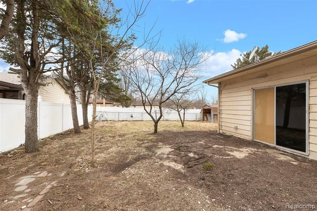 15680 Gulley Street, Taylor, MI 48180