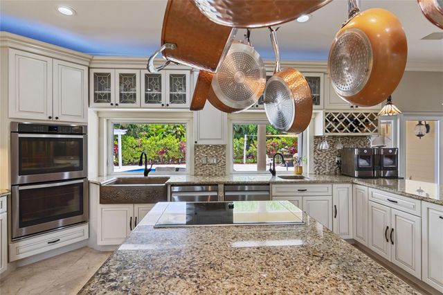 16686 Golfview Dr, Weston, FL 33326