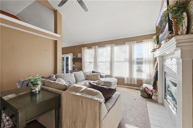 2304 NE SUMMERFIELD Drive, Blue Springs, MO 64029
