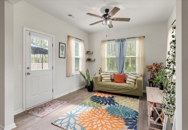 211 Shadybrook Drive, Summerville, SC 29486