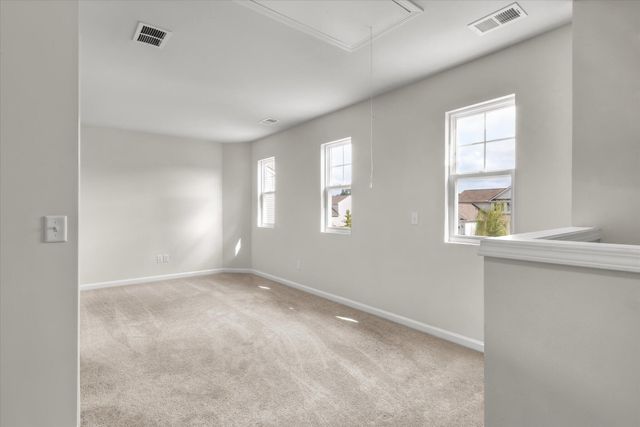 211 Shadybrook Drive, Summerville, SC 29486
