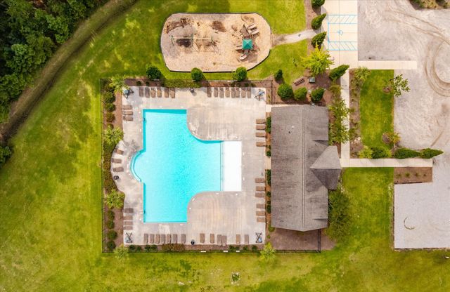 211 Shadybrook Drive, Summerville, SC 29486