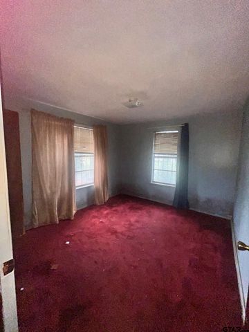 913 Crosby Street, Tyler, TX 75701