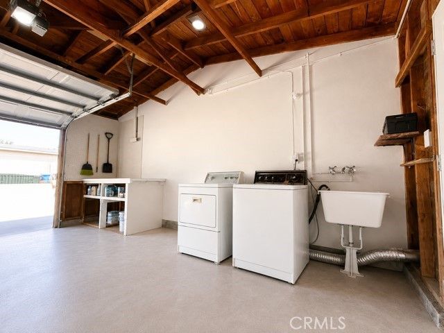 25421 Los Flores Drive, San Bernardino, CA 92404