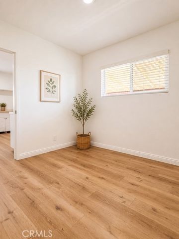 25421 Los Flores Drive, San Bernardino, CA 92404