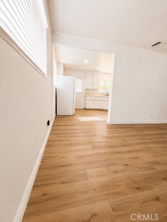 Image 16 of property listing at 25421 Los Flores Drive, San Bernardino, CA 92404