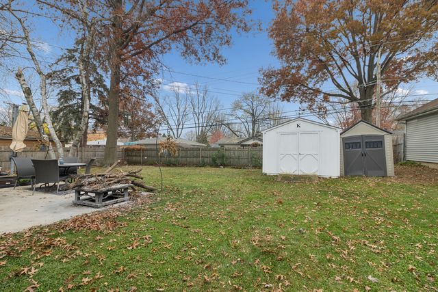 310 Oak Street, North Aurora, IL 60542