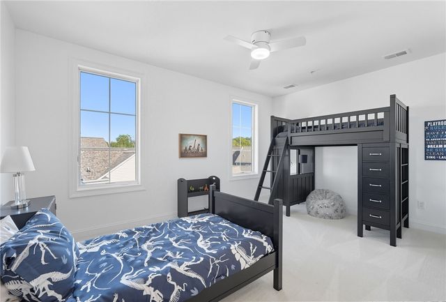 54 1st Street, Oakmont, PA 15139