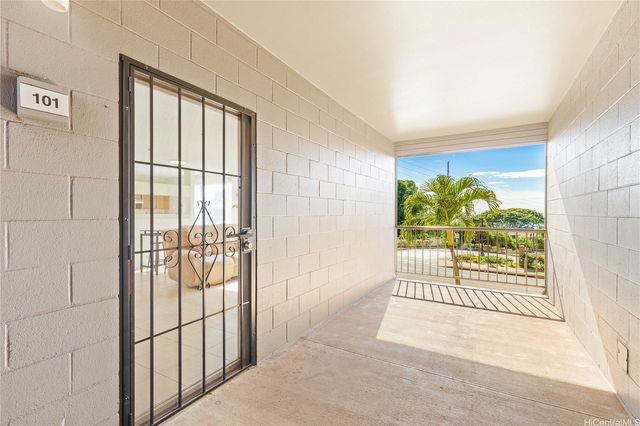 92-1140 Panana Street 101, Kapolei, HI 96707