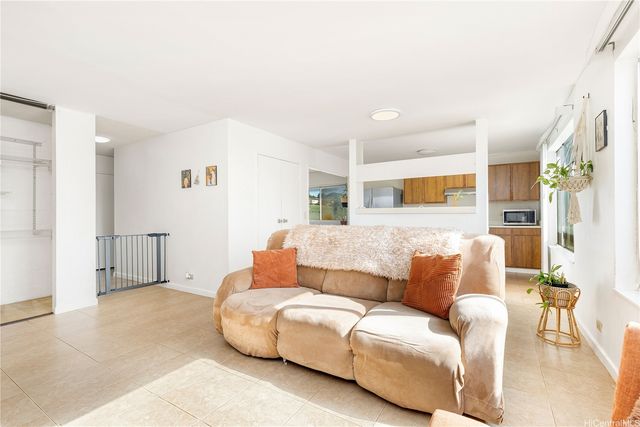 92-1140 Panana Street 101, Kapolei, HI 96707