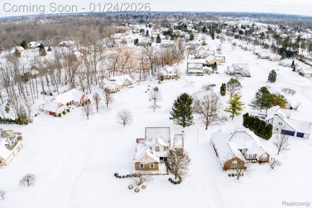 13659 Windmoor Drive, Green Oak Township, MI 48178