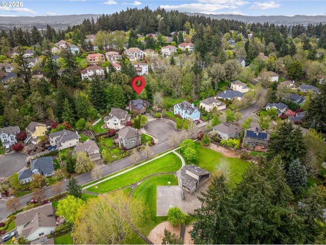 16623 Sw TIMBERLAND Dr, Beaverton, OR 97007