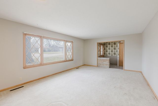 3333 N Delaware Avenue, Springfield, MO 65803