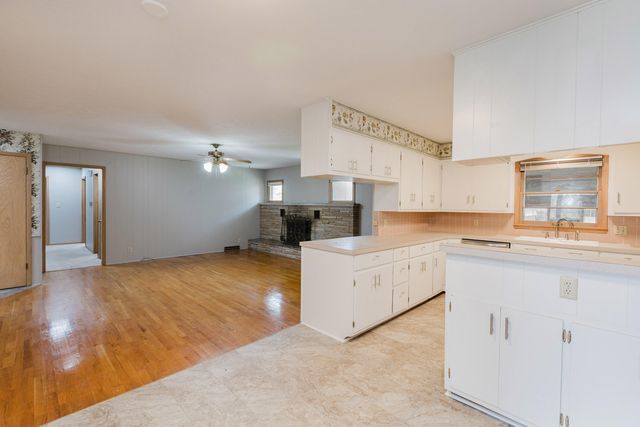 3333 N Delaware Avenue, Springfield, MO 65803