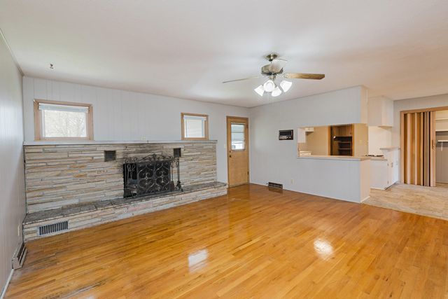 3333 N Delaware Avenue, Springfield, MO 65803